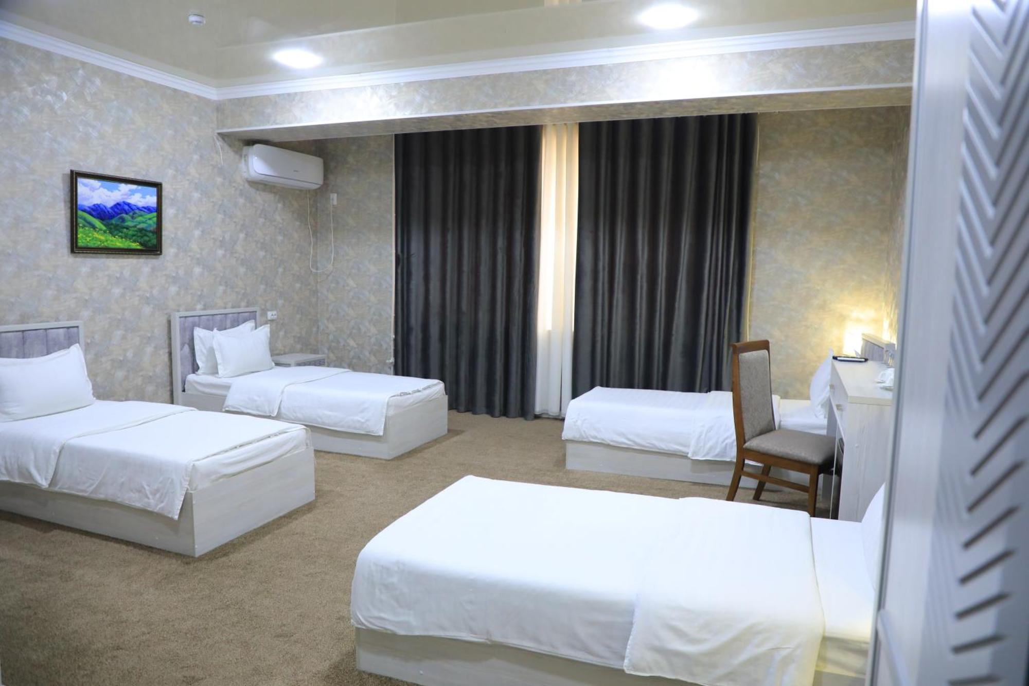 Hobiz Hotel Navoi Exterior photo